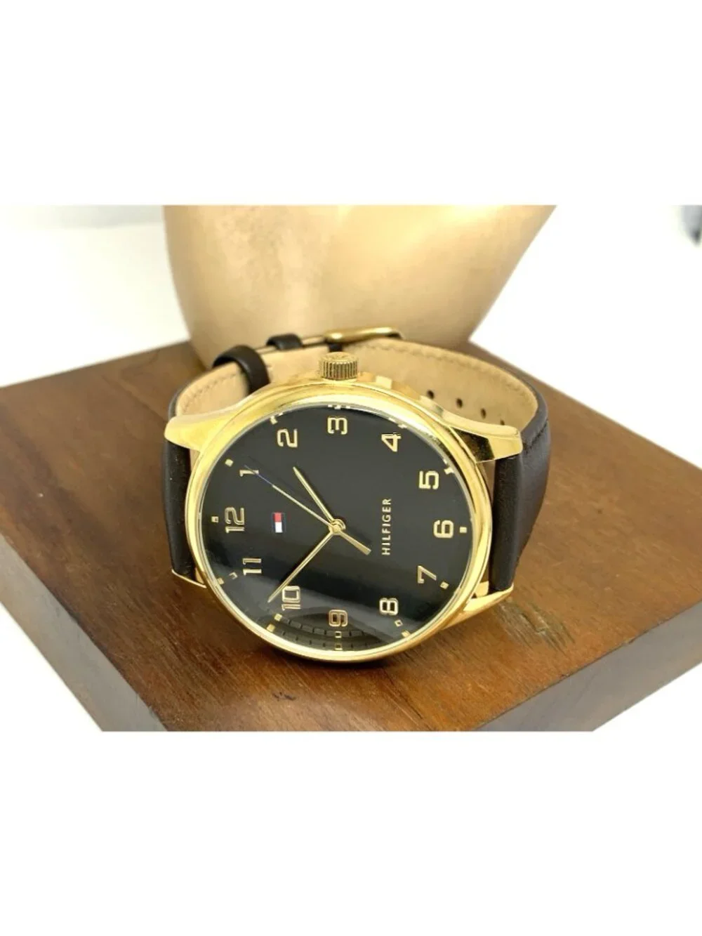 Tommy Hilfiger Men's Watch 1791660 Black Dial Quartz Gold Leather Strap 44.5mm